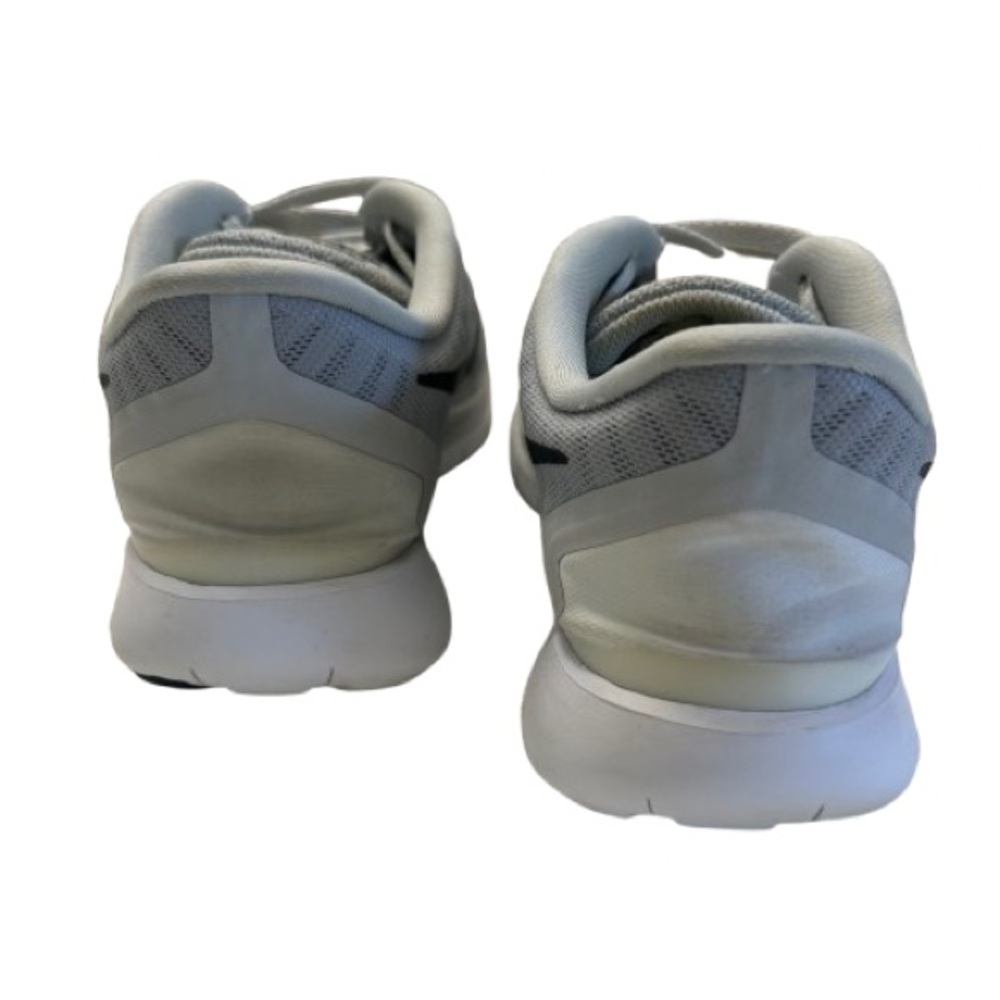 Woman’s Nike Free 5.0 - Picture 6 of 8